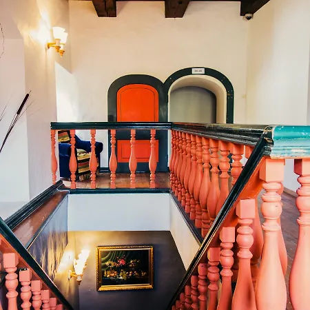 Uus 3 Hostel *